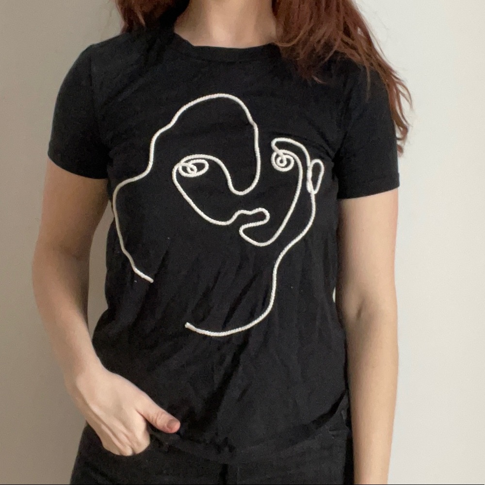 Black abstract face Zara tshirt